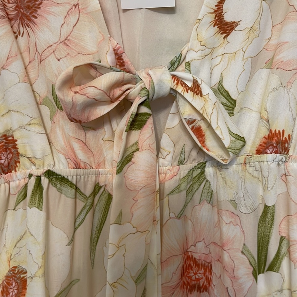 Floral dress - Picture 3 of 8